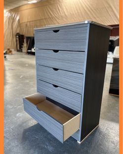 Dresser/Five drawers dresser