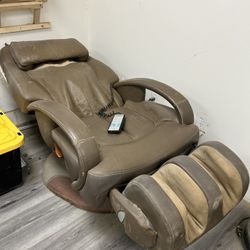 Massage Chair (USED)
