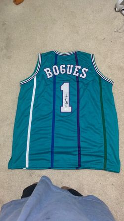 Muggsy bogues autographed jersey JSA authenticated