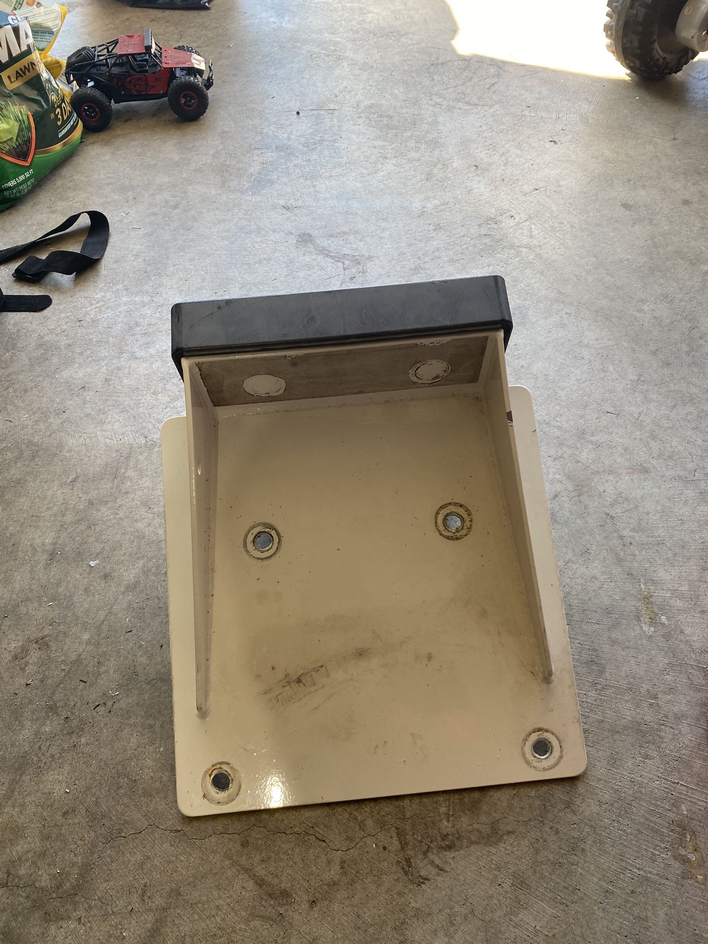 Outboard Motor Mount Garelick