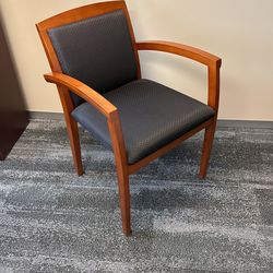 Guest Office Chairs - LIKE NEW!!!!