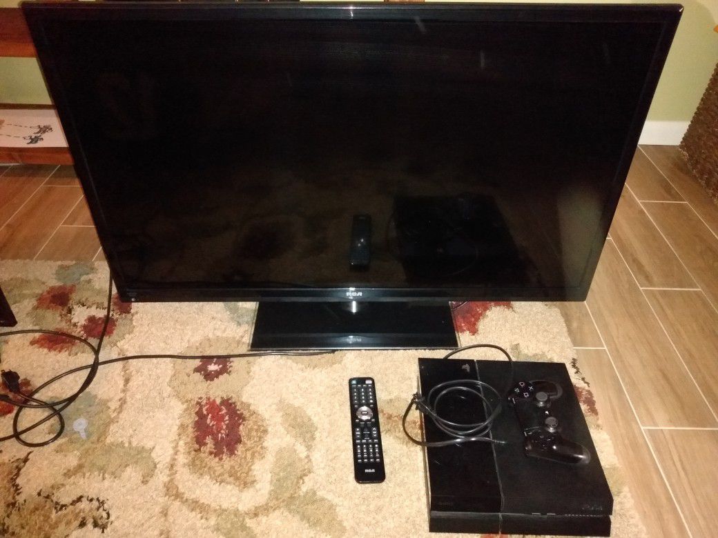 42 Inch TV And PS4 With Controller