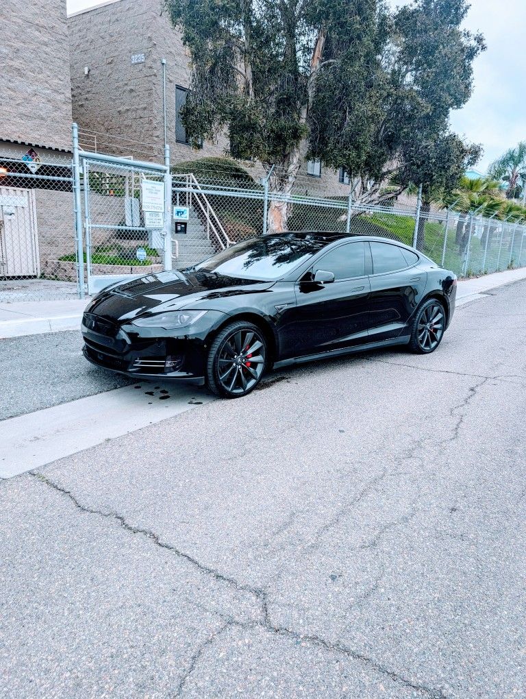 2016 Tesla Model S
