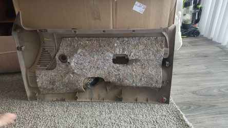 1995 Ford F-250 driver door panel it's brown