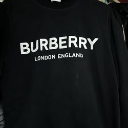 Burberry Pull Over 