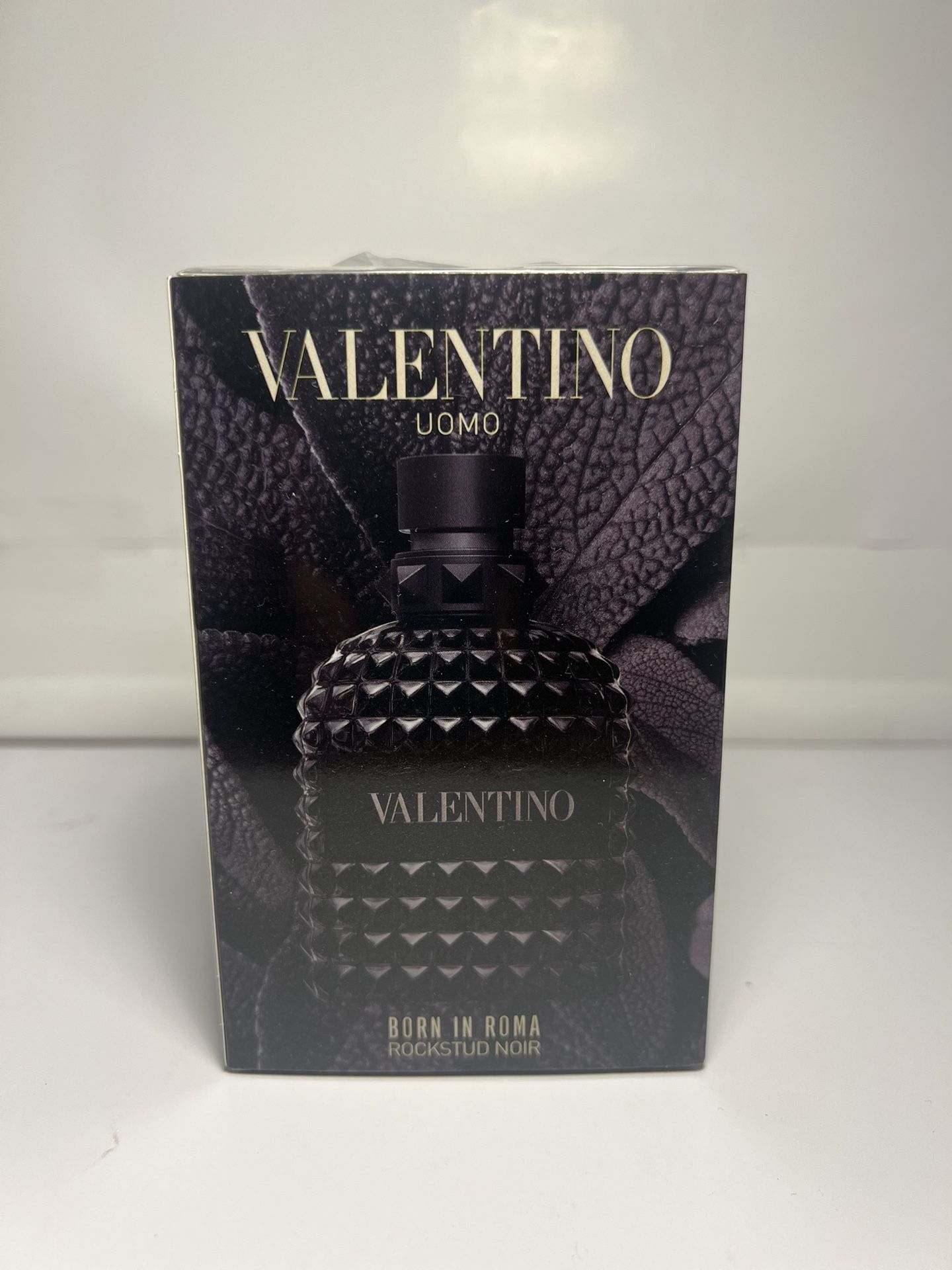 Valentino Uomo Born in Roma Rock Stud Noir Eau de Parfum 3.4 fl oz / 100 ml