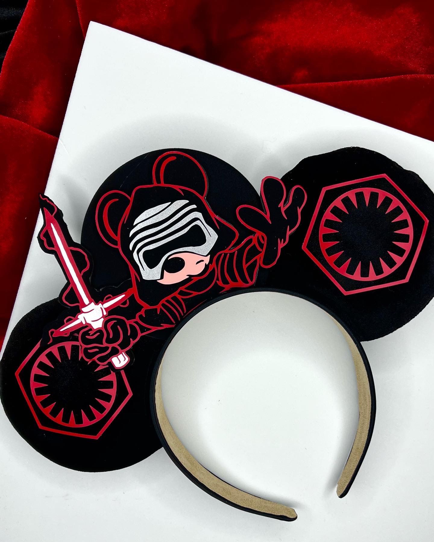 Star Wars Kylo Mickey Minnie Ears
