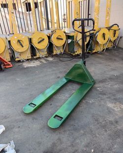 pallet jack