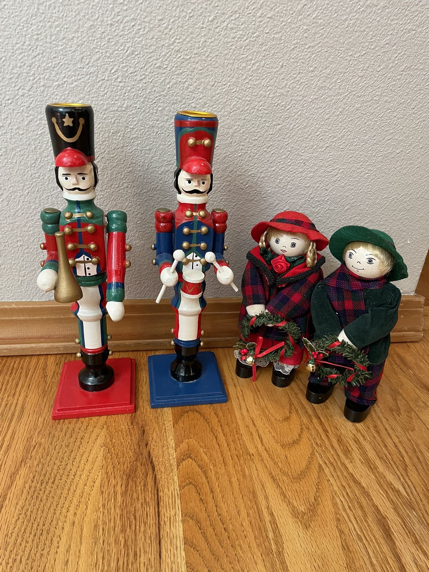 Christmas Decorations All For $5