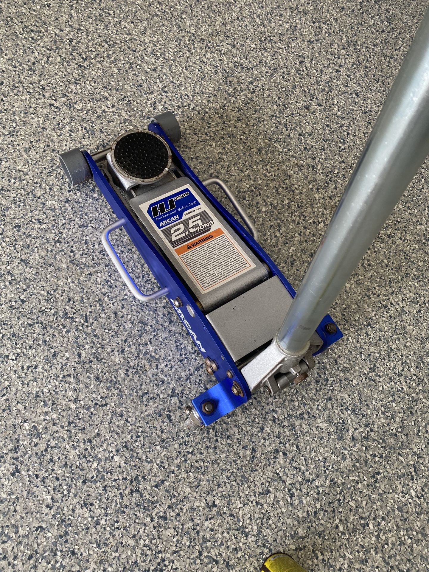 ARCAN HYBRID HJ2500 2 1/2 Ton, Steel Heavy Duty Floor Jack for Sale in
