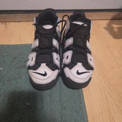 Nike Air more uptempo GS black