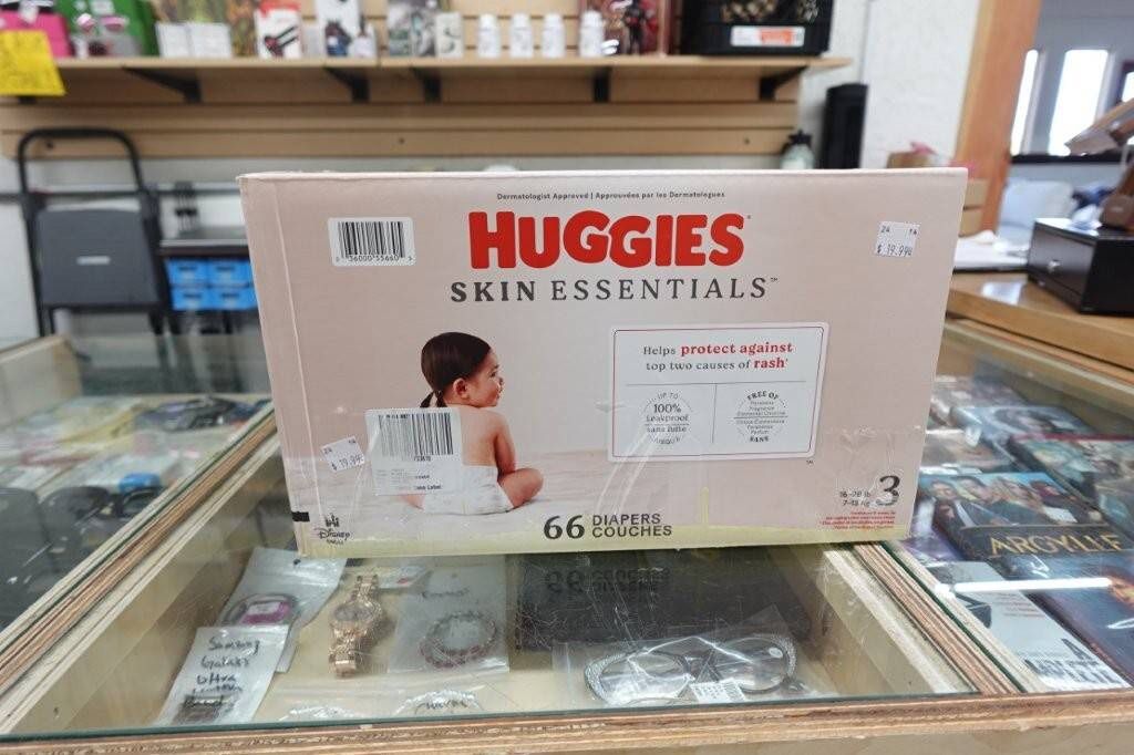 Huggies Skin Essentials Baby Diapers – Size 3 (16-28 Pounds) 66 Count