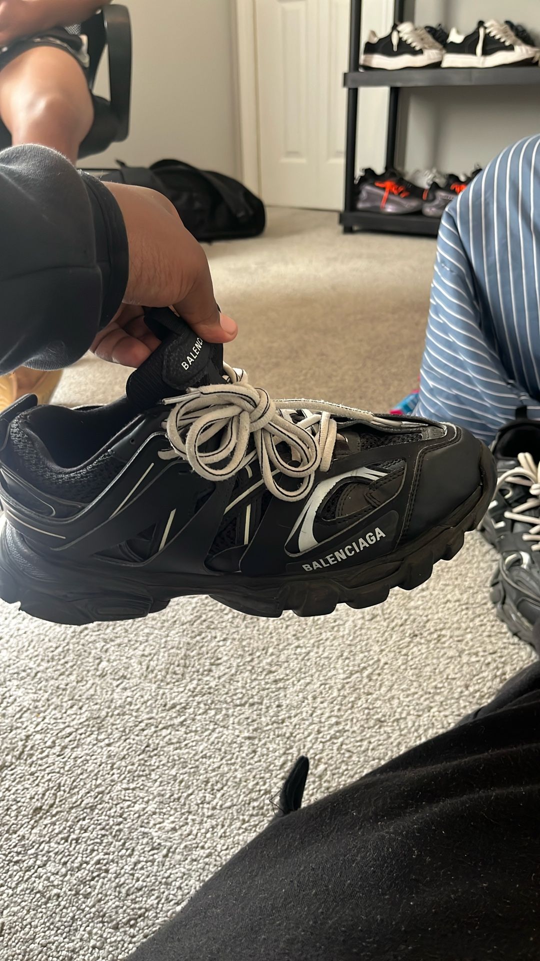 Balenciaga tracks size 44
