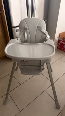 Baby Highchair Feeding