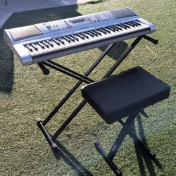 Yamaha (YPT-300) 61-Key Touch-Sensitive Portable Keyboard Piano Midi w/ On Stage Stand & Bench For Sale!!!