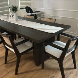 Dining Set 