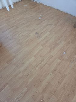 Laminate floor