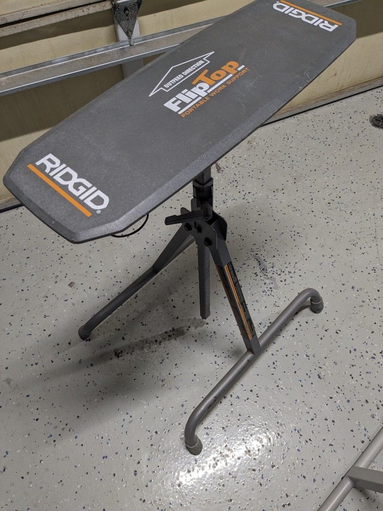 Ridgid Flip top Portable Work Support Table Fliptop Wood