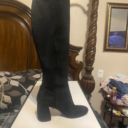 Nine west brand new black boots size 5 1/2