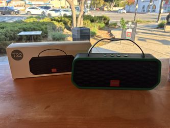 Brand new portable speaker green color with Bluetooth and memory card