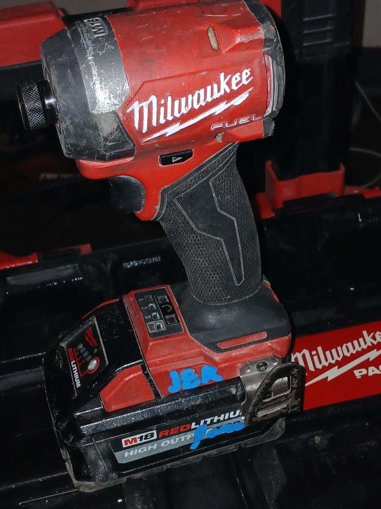 Milwaukee Tools