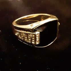 Mens Size 8 Gold & Black Onyx Plated Ring