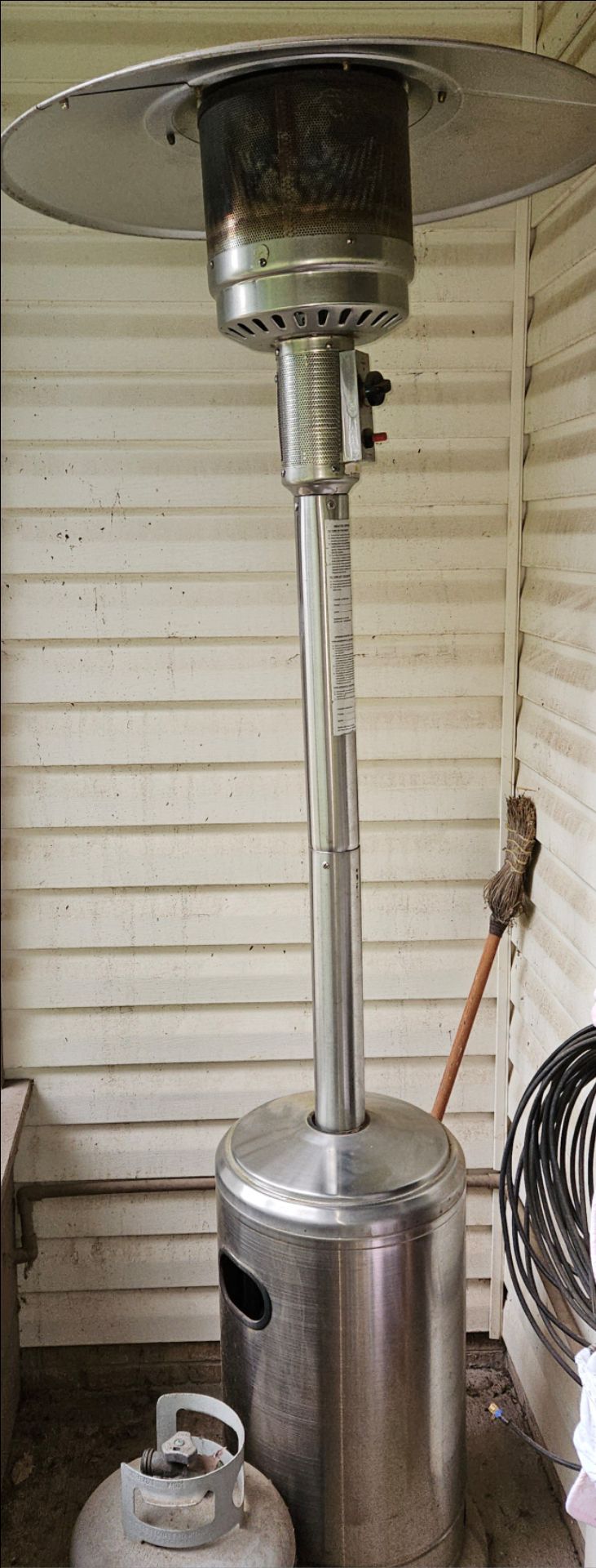 ***PATIO GAS HEATER***