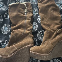 Women’s Suede Wedge Boots 