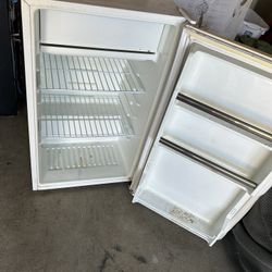 Mini Used Refrigerator 
