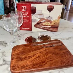 New Brookstone Wine & Cheese Serving Board