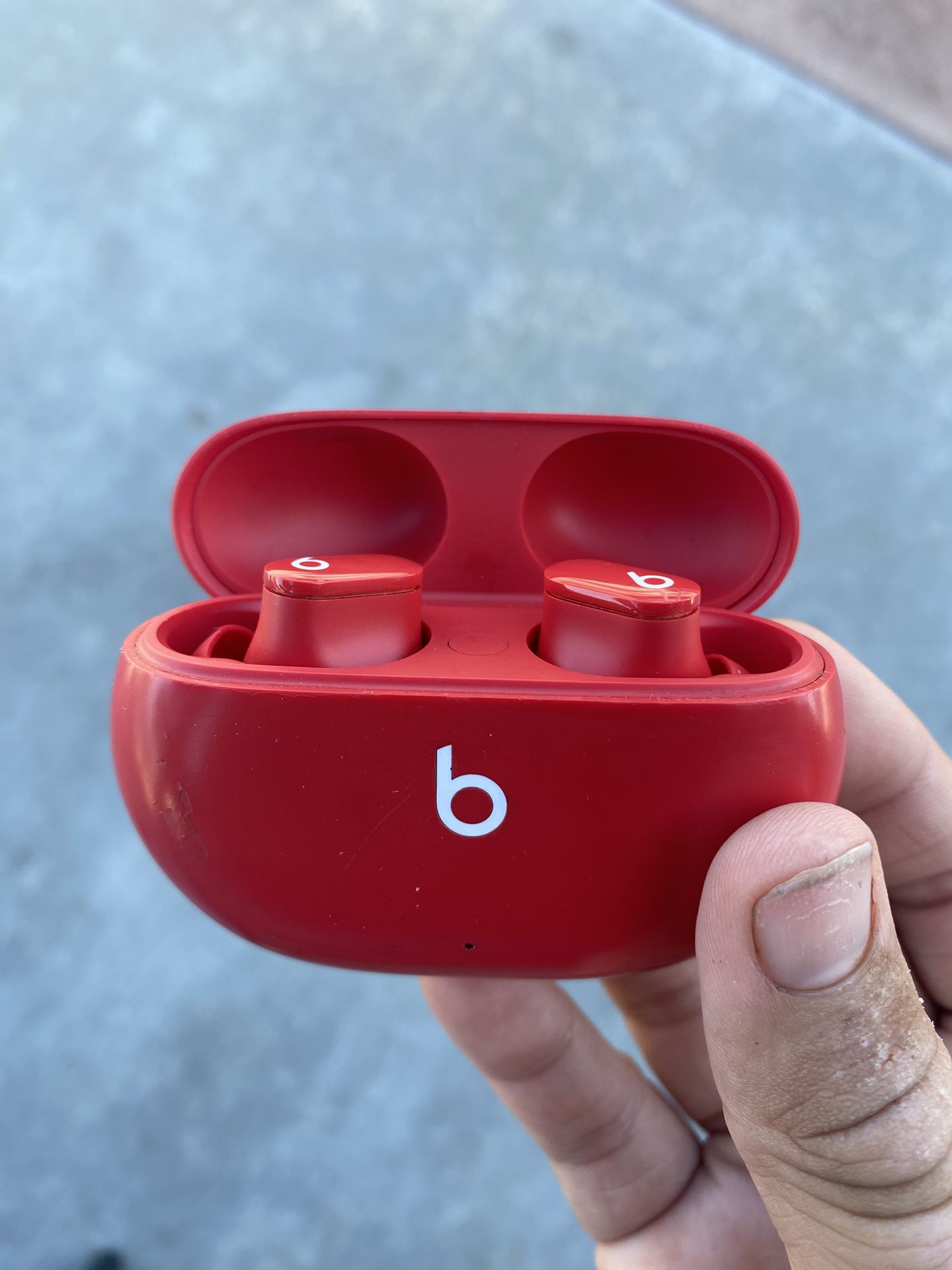 BEATS WIRELESS EAR BUDS FOR SALE