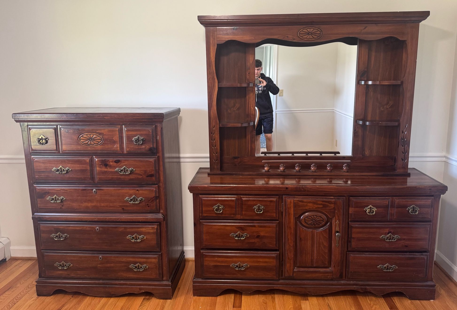 Great Condition Wooden Furniture Set