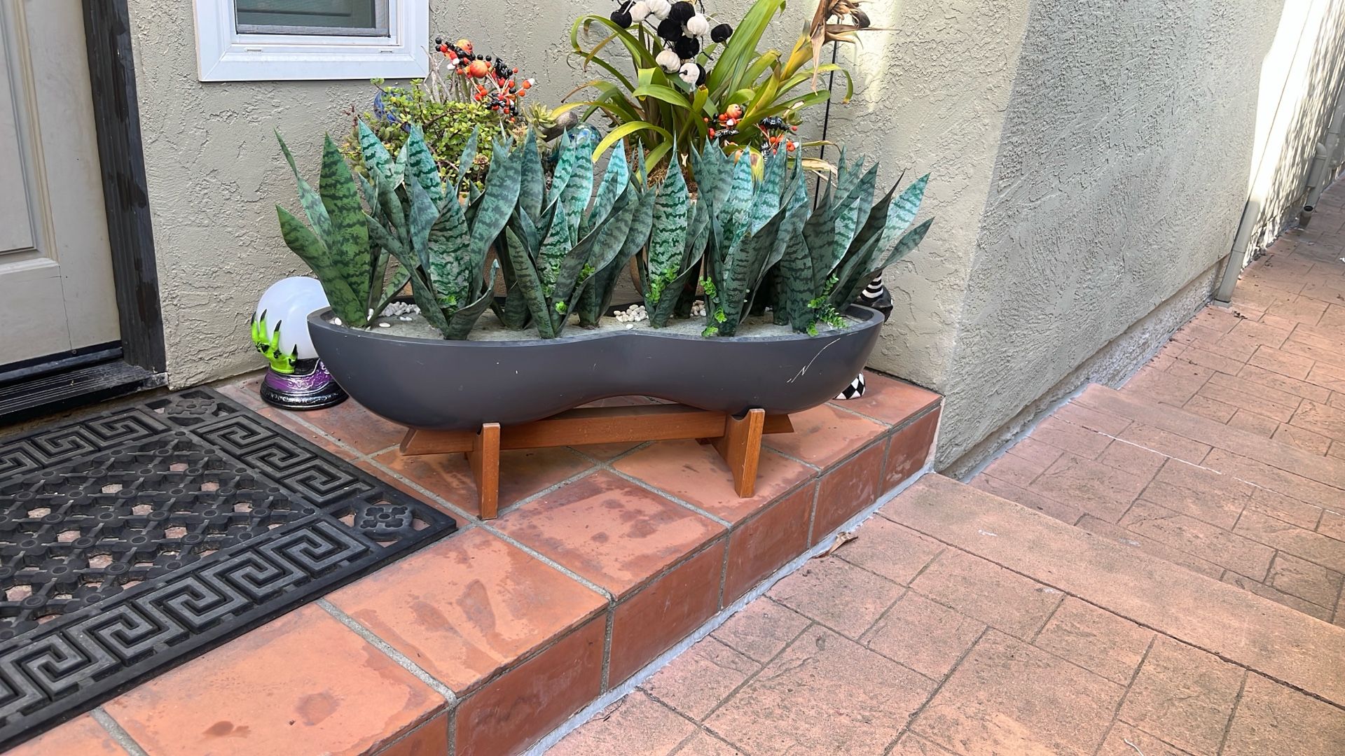 Beautiful Fake Plant With Wood Stand 