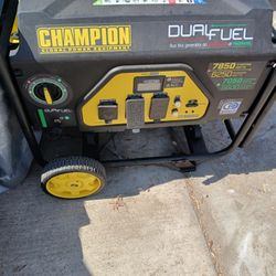 Dual Fuel Generator CHAMPIOM 7850W 