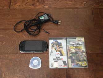 Sony PSP 3001 with Charger & 3 Games