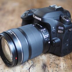 Canon 80D