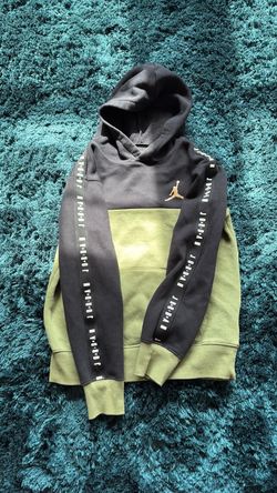 Jordan Pullover Hoodie Black and Olive-Kids (M)
