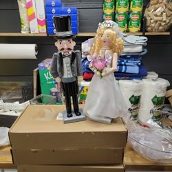 FREE Bride And Groom Nutcrackers 