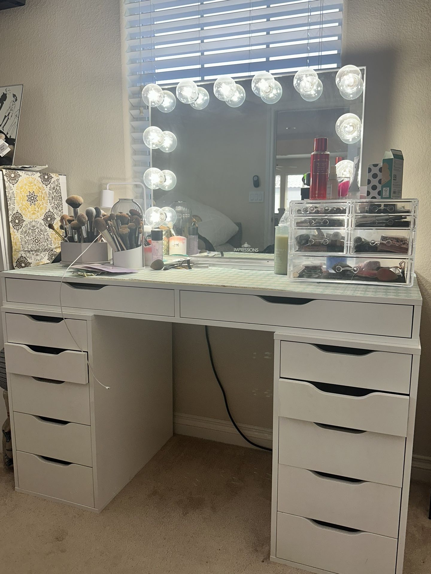 Impressions Makeup Vanity Setup For SALE