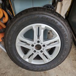 Mercedes G Wagon Wheel And Tire 