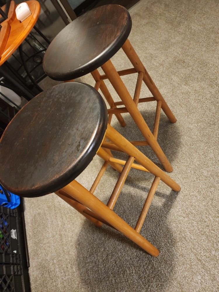 2 Wooden Stools