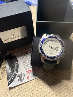 Momentum M-1 Deep 6