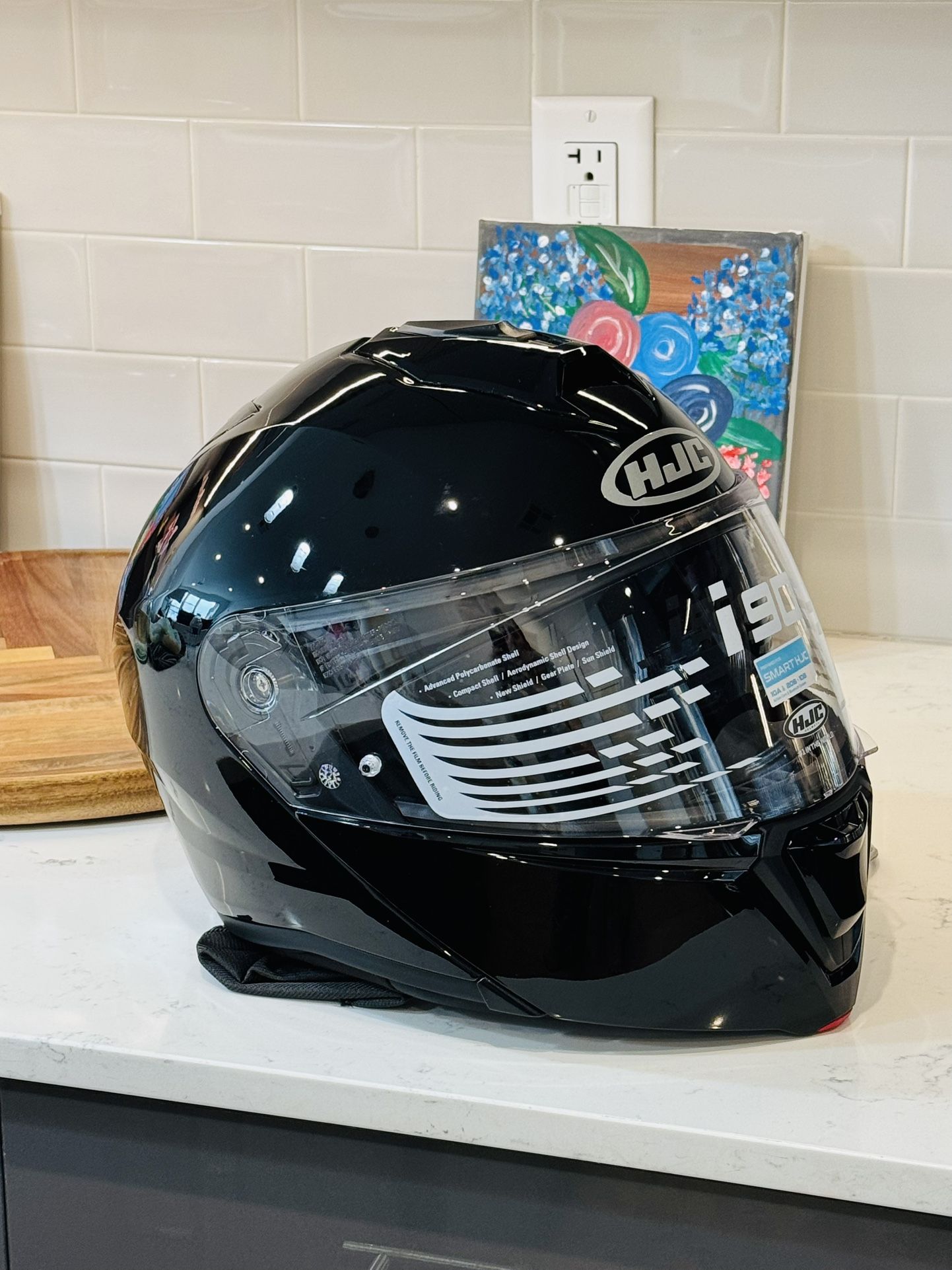 Brand New HJC i90 Modular Bluetooth Helmet - - moving Sale -
