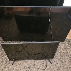 55" TV with WALL MOUNT KIT