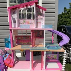 Barbie Dream House