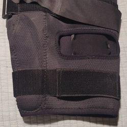 Knee Brace