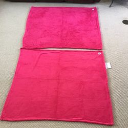 Cozy Pink Fleece Throw Blankets (45” X 53”)