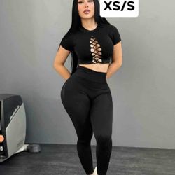 New Women’s 2 Piece Set Size XS/small