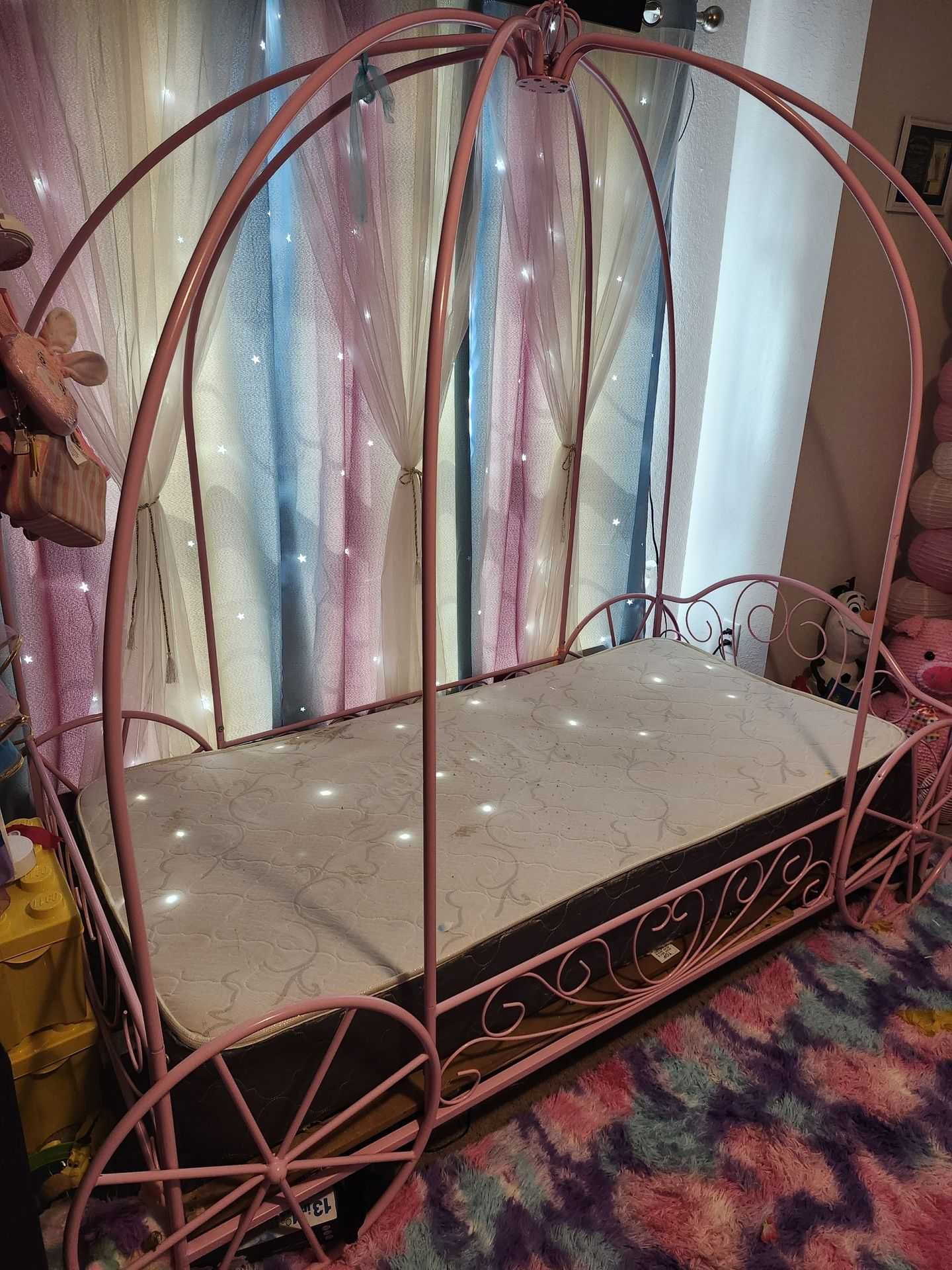 Girls/ Toddler Princess Chariot Bed