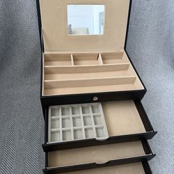Large Jewelry Organizer Box with Mirror & Drawers – Necklace, Ring & Accessory Storage